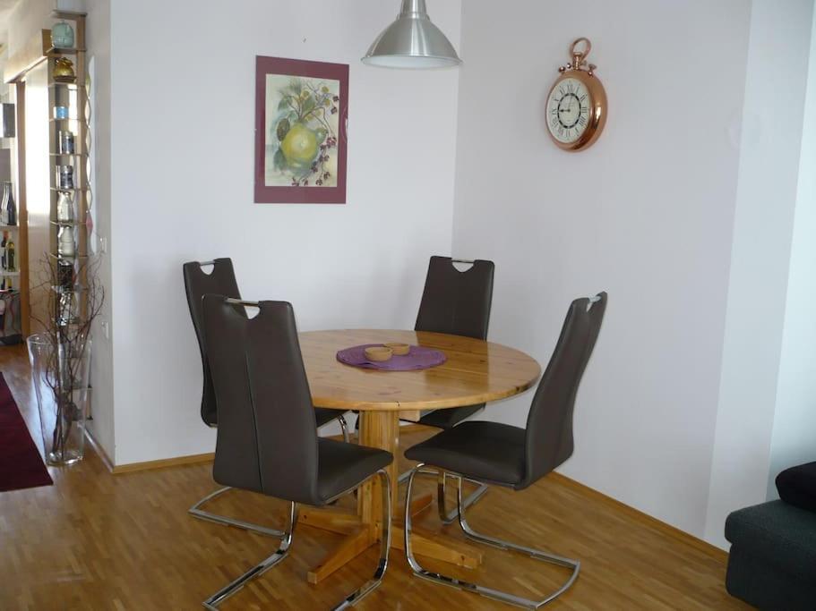 Appartement U-room - Im Herzen Von