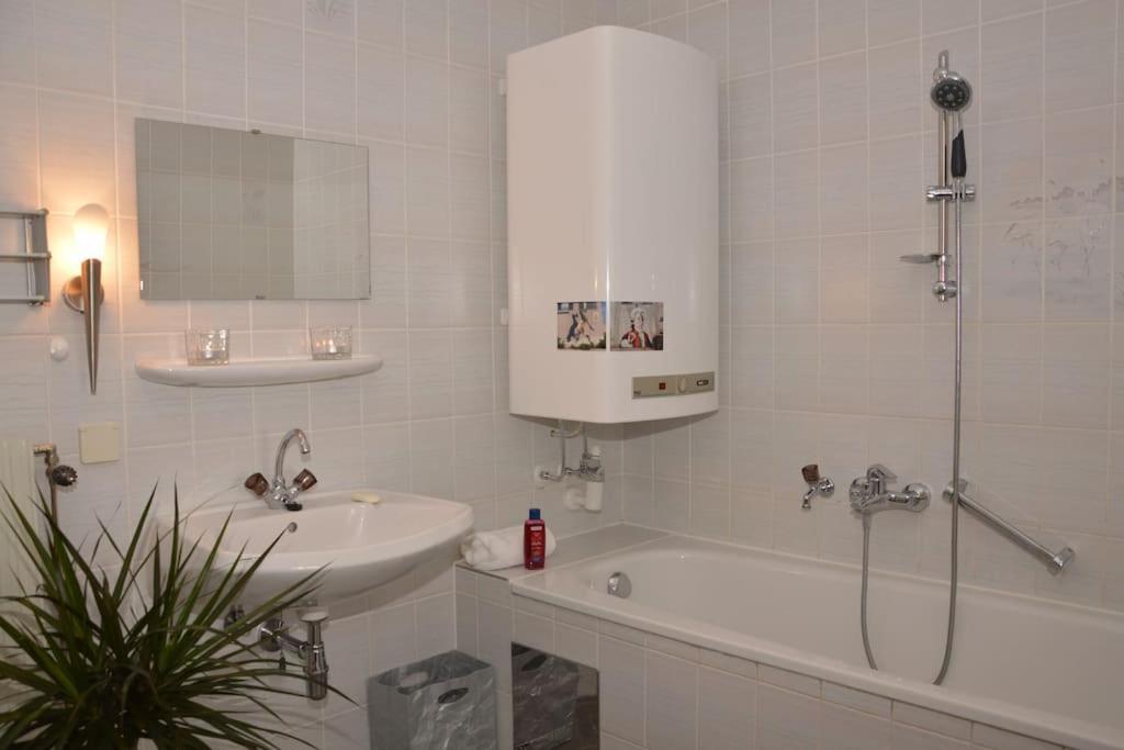 U-room - Im Herzen Von